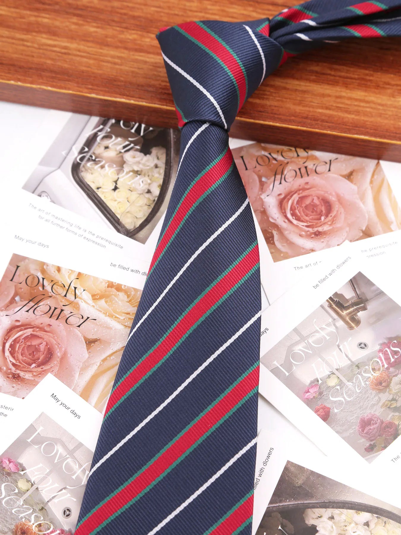 Elegant Blue Pink Striped 8 cm Men Tie For Men Suit Accessories Wedding Workplace Birthday Party Outfit