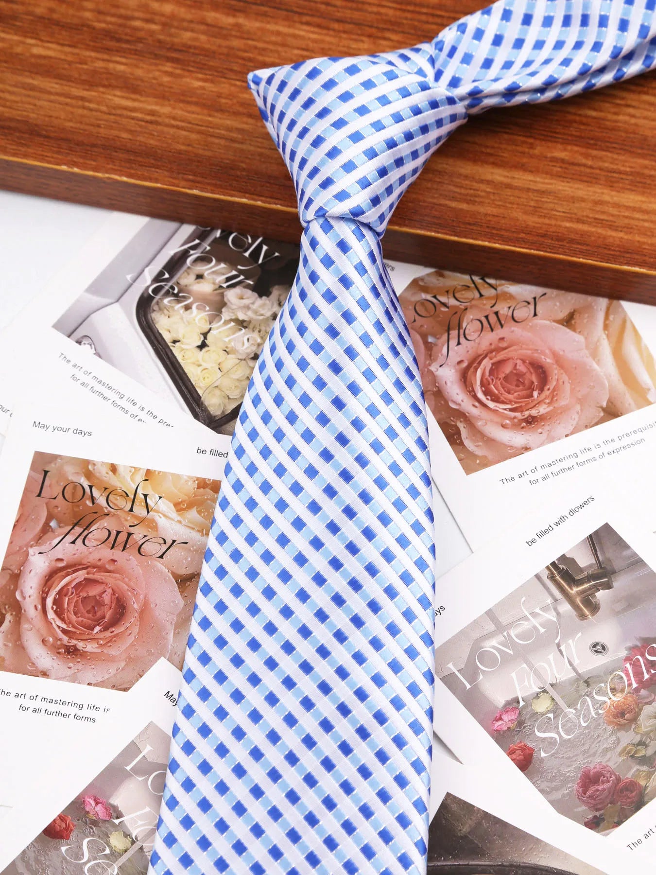 Elegant Blue Pink Striped 8 cm Men Tie For Men Suit Accessories Wedding Workplace Birthday Party Outfit